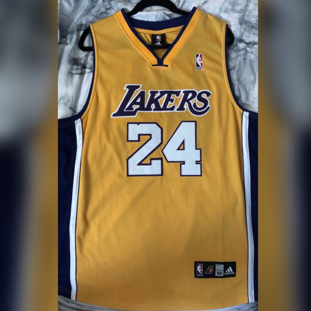 SOLD LAKERS 24 Kobe Mamba NBA Authentic